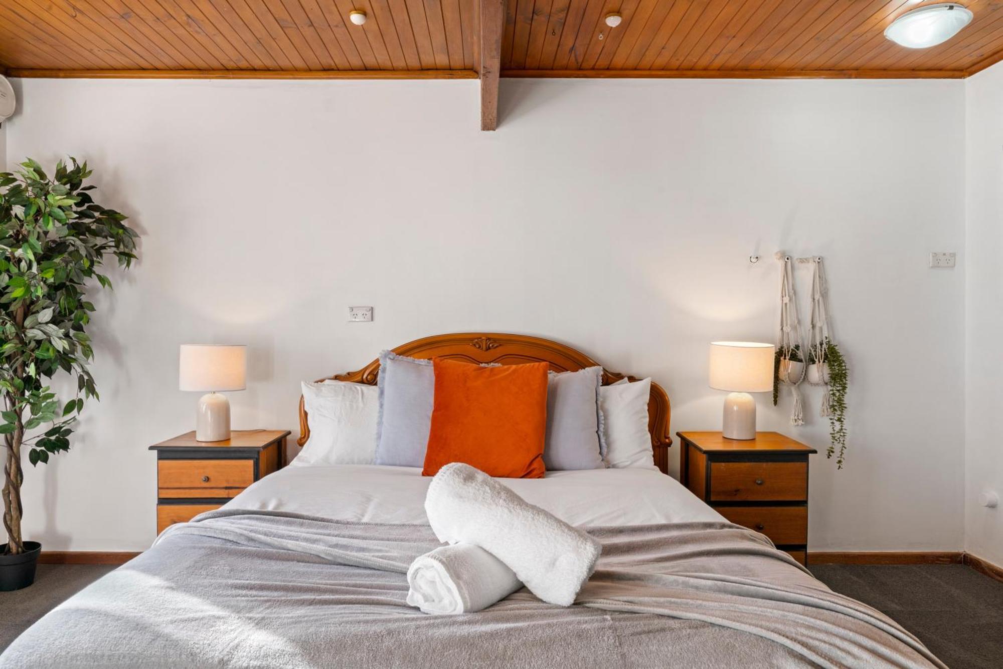 Holiday home Country In Darling Harbour Retreat Pool *
